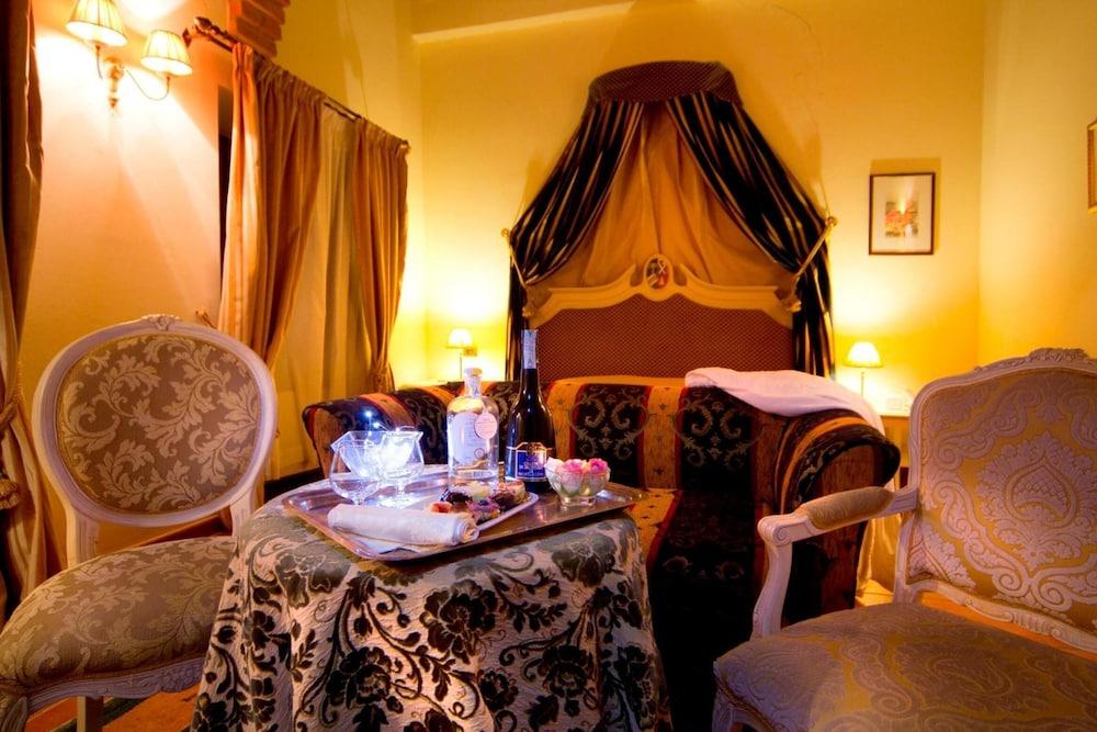 Отель Castello Di Leonina Relais - Adults Only Сиена Экстерьер фото