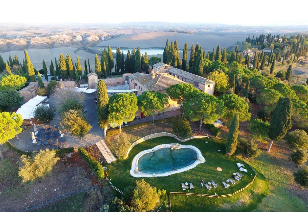 Отель Castello Di Leonina Relais - Adults Only Сиена Экстерьер фото