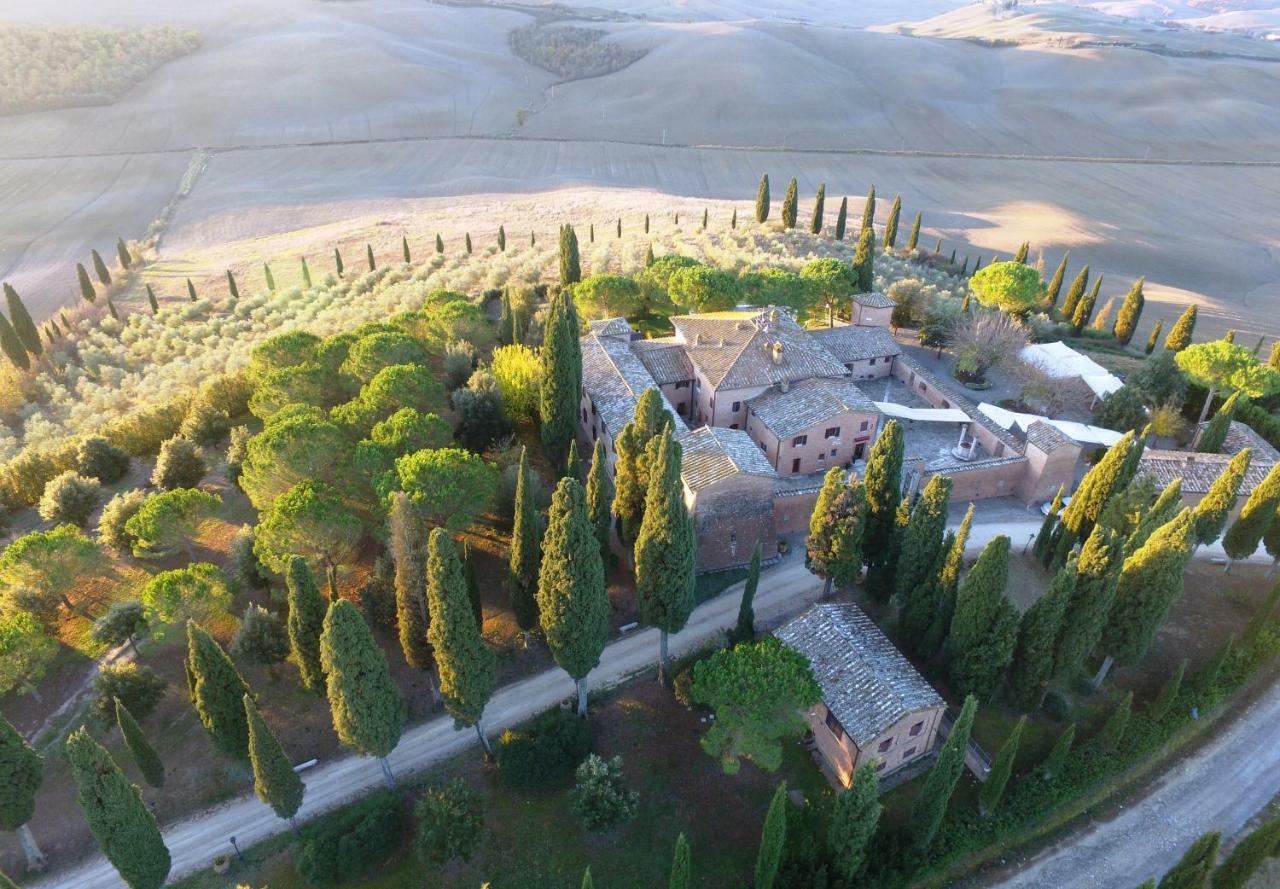 Отель Castello Di Leonina Relais - Adults Only Сиена Экстерьер фото